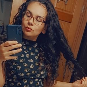 Meet your Posher, Felicia